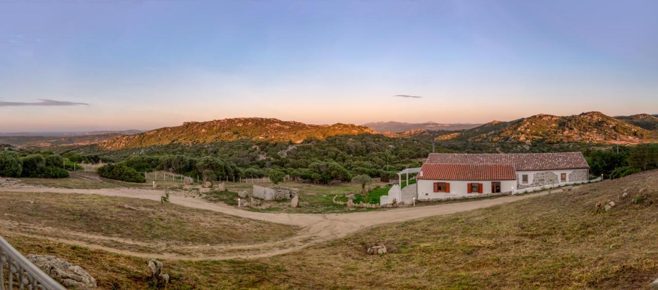 La Casa Di Memmi Suites & Rooms Santa Teresa Gallura Exteriör bild
